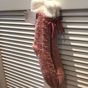 LC by Lauren Conrad slipper socks
